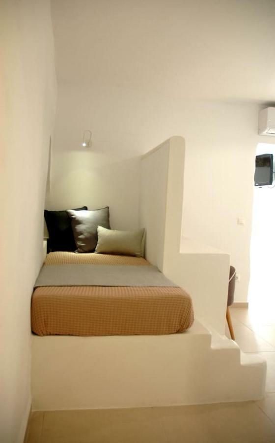 Kalypso House Villa Pera Gyalos Ngoại thất bức ảnh