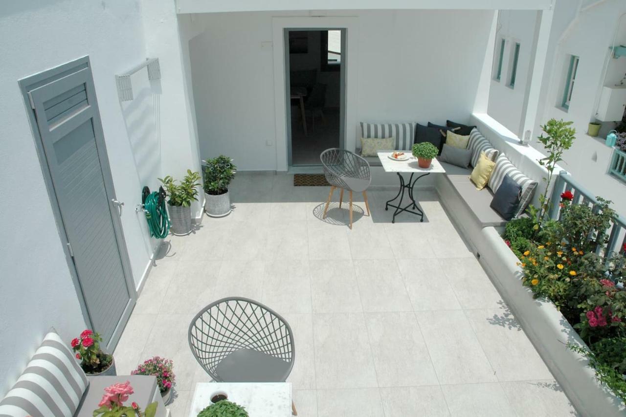 Kalypso House Villa Pera Gyalos Ngoại thất bức ảnh